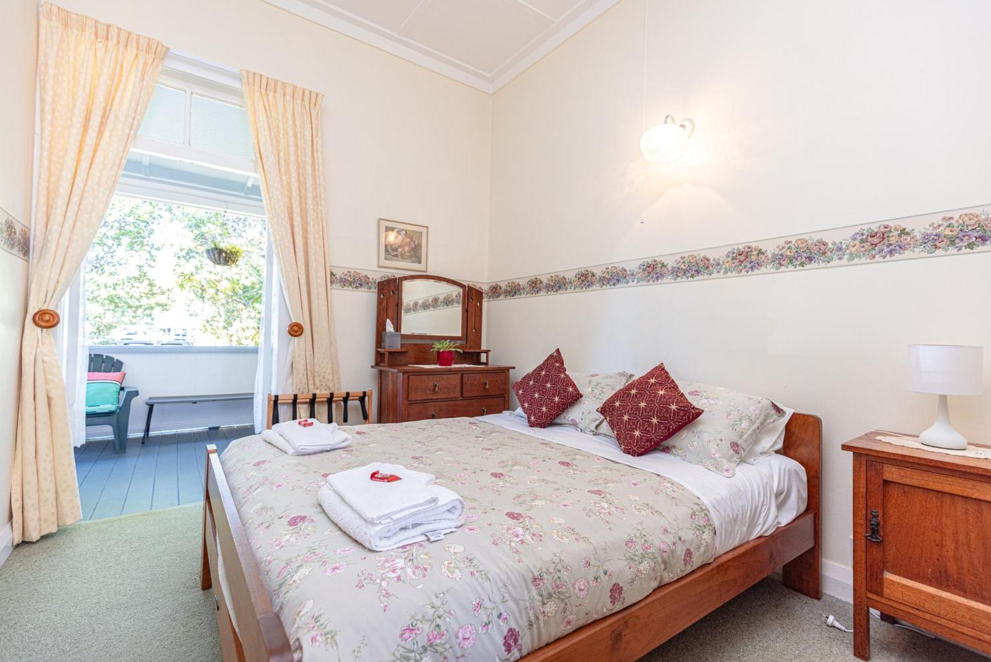 Braemar House B&B And Yha Hostel Whanganui Exteriör bild
