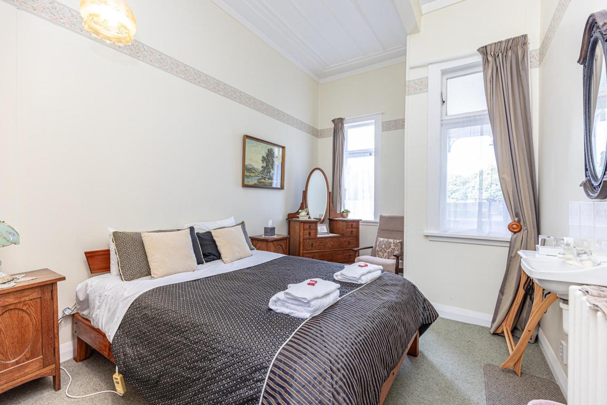 Braemar House B&B And Yha Hostel Whanganui Exteriör bild