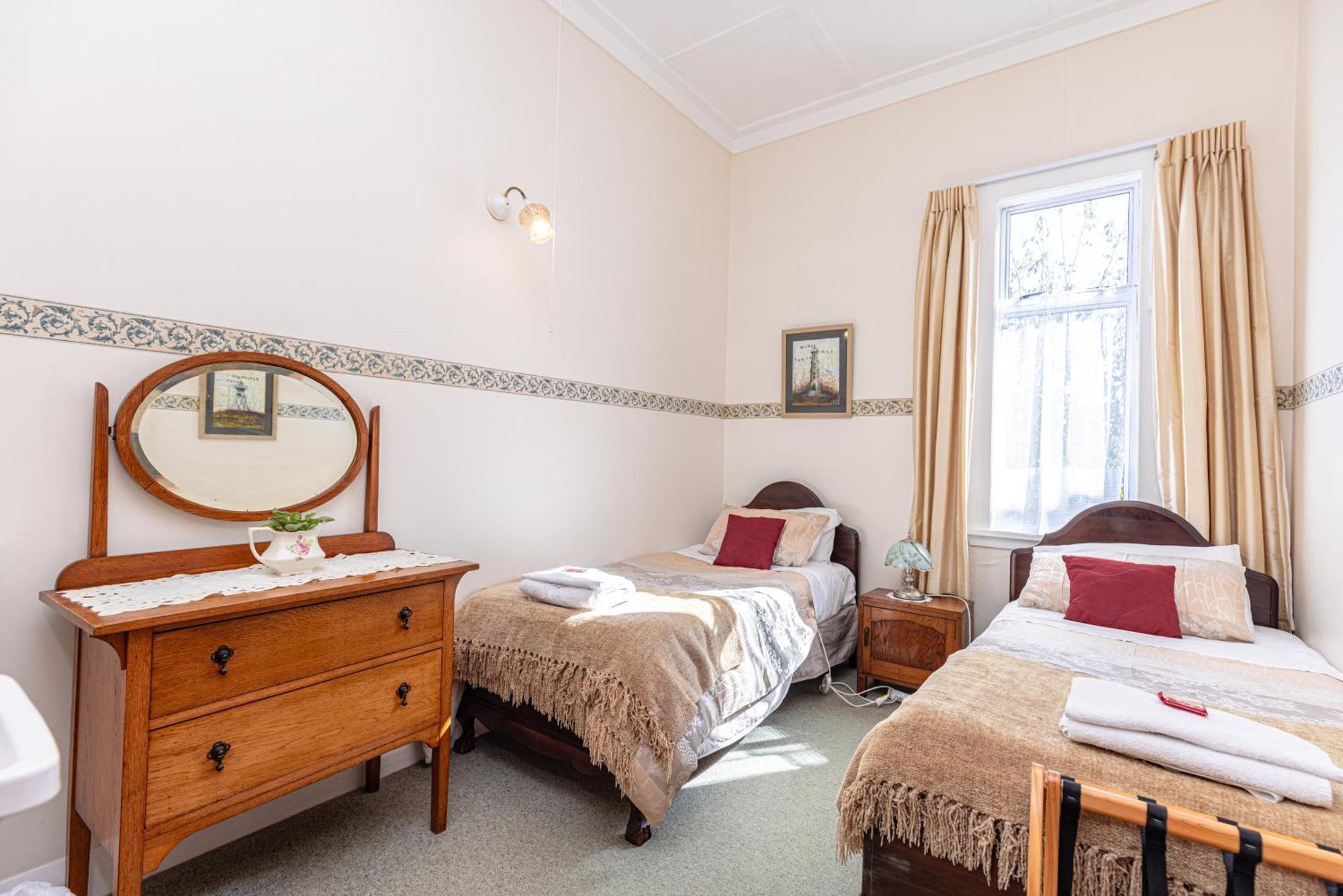 Braemar House B&B And Yha Hostel Whanganui Exteriör bild